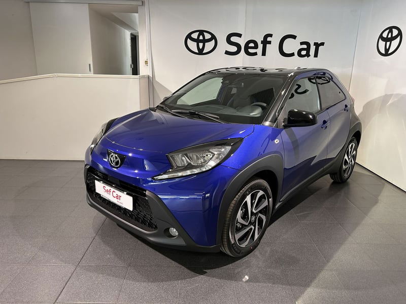 Toyota Aygo X 1.0 VVT-i 72 CV 5 porte Limited Air nuova a Milano