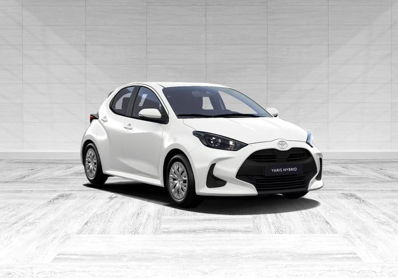 Toyota Yaris 1.5 Hybrid 5 porte Energy nuova a Milano