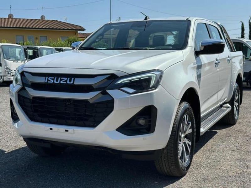 Isuzu D-Max Pick-up 1.9 crew N60 Nitro Sport 4x4 auto nuova a Massarosa