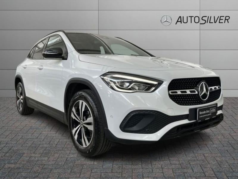 Mercedes-Benz GLA SUV 200 d Automatic Sport Plus del 2022 usata a Verona