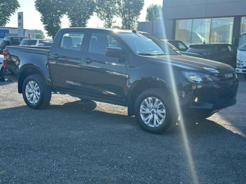 Isuzu D-Max Pick-up 1.9 crew N60 Nitro Sport 4x4 auto nuova a Massarosa