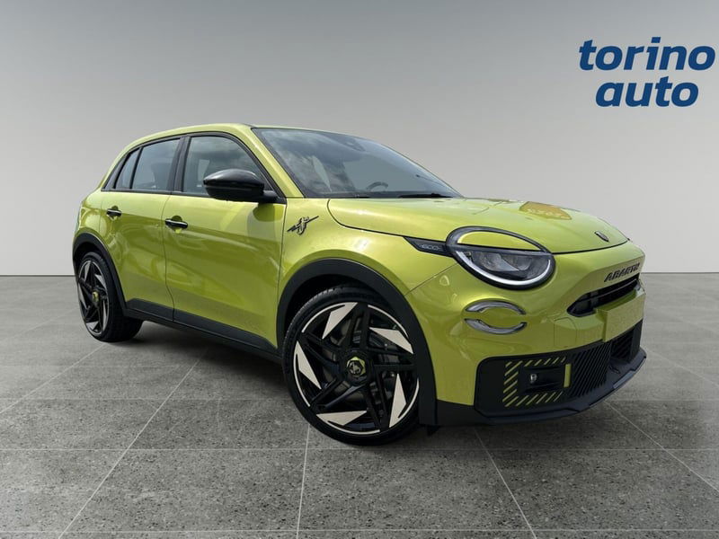 Abarth 600e 54kWh Turismo 240cv nuova a Torino