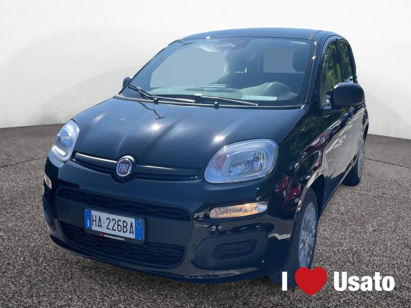 Fiat Panda 1.0 firefly hybrid s&s 70cv 5p.ti nuova a Roma
