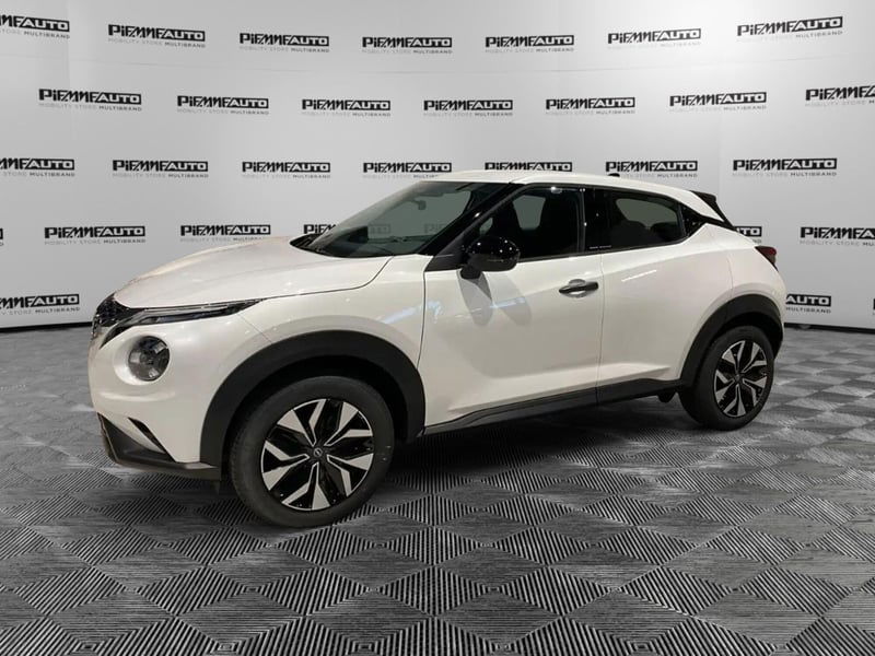 Nissan Juke 1.0 dig-t Acenta 114cv nuova a Fidenza