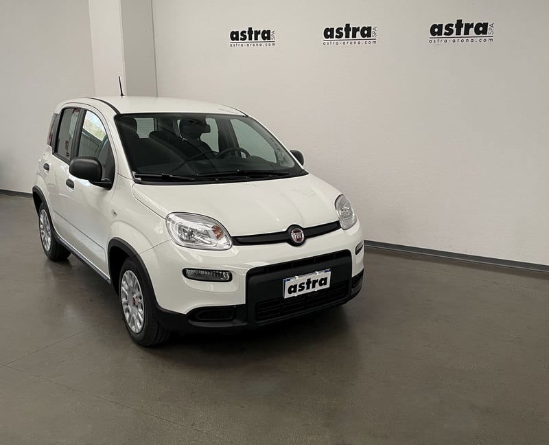 Fiat Panda Cross Cross 1.0 FireFly S&S Hybrid del 2023 usata a Arona