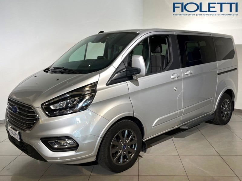 Ford Tourneo Custom 320 2.0 EcoBlue 130CV aut. PC Titanium del 2022 usata a Brescia