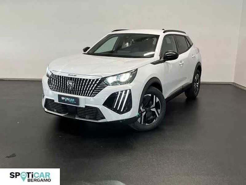Peugeot 2008 1.2 hybrid Allure 145cv e-dcs6 nuova a Bergamo