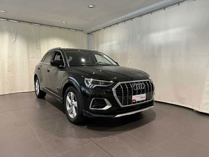 Audi Q3 35 TDI quattro S tronic Business Advanced del 2024 usata a Genova