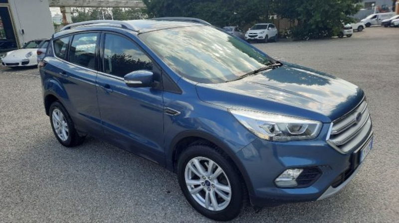 Ford Kuga 2.0 TDCI 120 CV S&S 2WD Business N1 del 2020 usata a Bologna