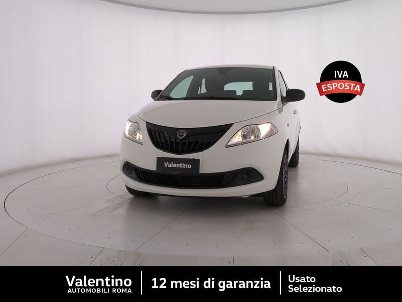 Lancia Ypsilon 1.0 FireFly 5 porte S&S Hybrid Silver Plus nuova a Roma