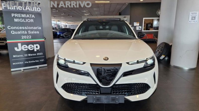 Alfa Romeo Junior elettrica Speciale 156cv nuova a Modena