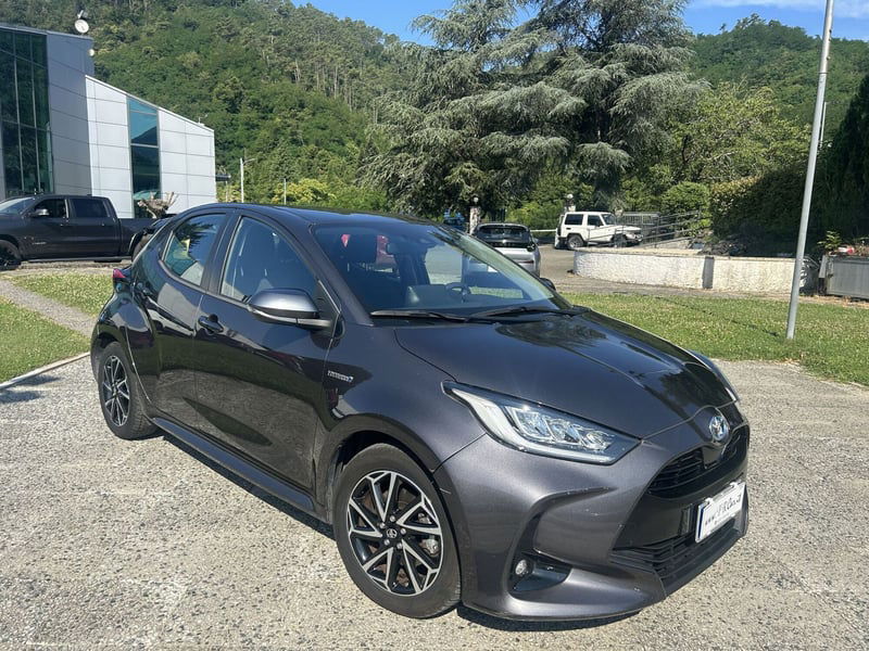 Toyota Yaris 1.5 Hybrid 5 porte Trend del 2020 usata a La Spezia