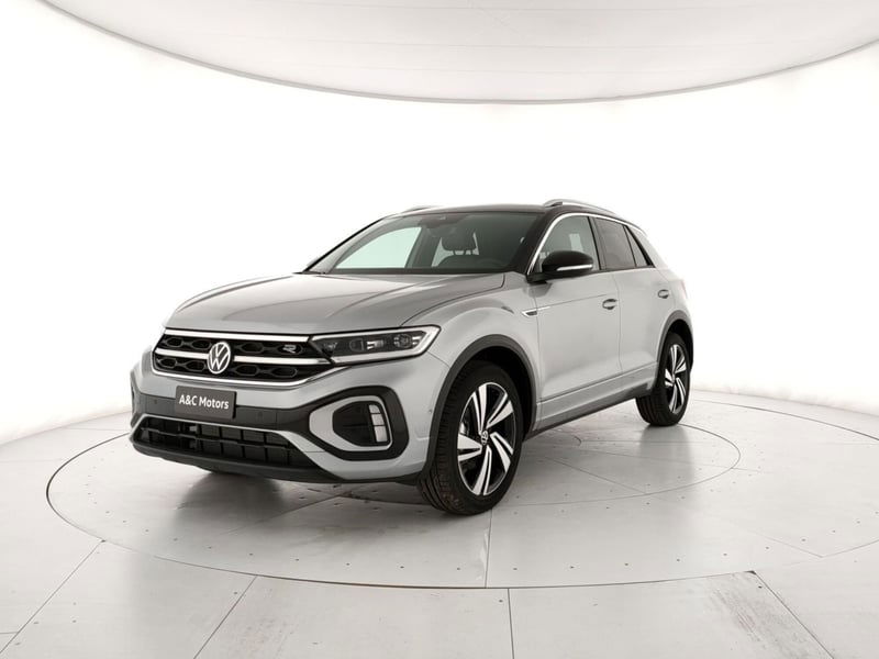 Volkswagen T-Roc 2.0 tdi R-Line 115cv nuova a Nola
