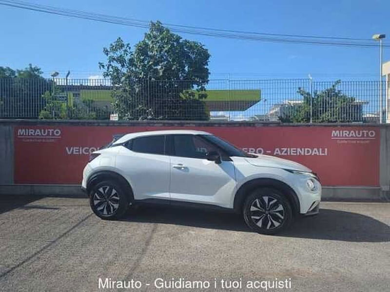 Nissan Juke 1.0 dig-t Acenta 114cv del 2022 usata a Roma