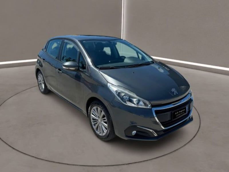 Peugeot 208 82 5 porte Allure del 2016 usata a Caltanissetta