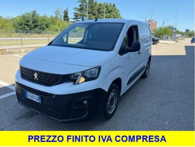 Peugeot Partner Furgone BlueHDi 100 PC 1000Kg Furgone Pro del 2019 usata a Imola
