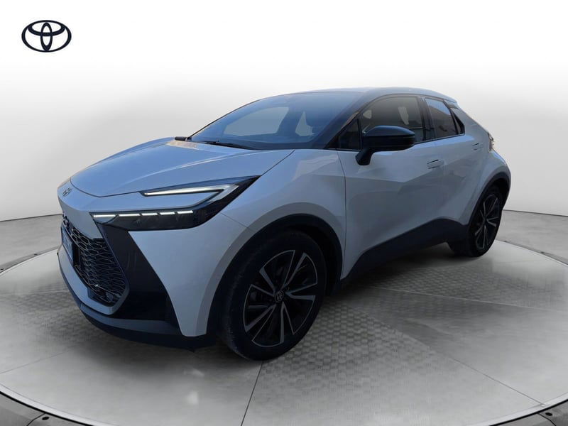 Toyota Toyota C-HR 1.8 hv Lounge fwd e-cvt del 2023 usata a Ragusa
