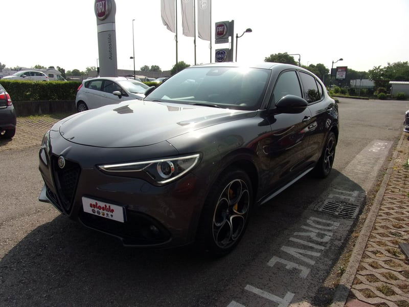 Alfa Romeo Stelvio Stelvio 2.2 Turbodiesel 210 CV AT8 Q4 Veloce del 2021 usata a Reggio nell'Emilia