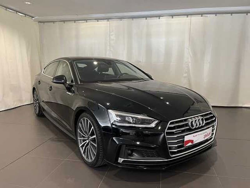 Audi A6 40 2.0 TDI quattro ultra S tronic Business Sport del 2023 usata a Genova