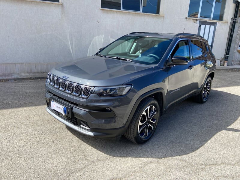 Jeep Compass 1.3 T4 190CV PHEV AT6 4xe Limited del 2022 usata a Vasto
