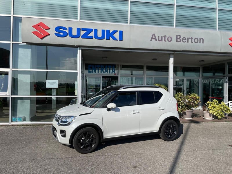 Suzuki Ignis 1.2 Hybrid Easy Top del 2024 usata a Creazzo