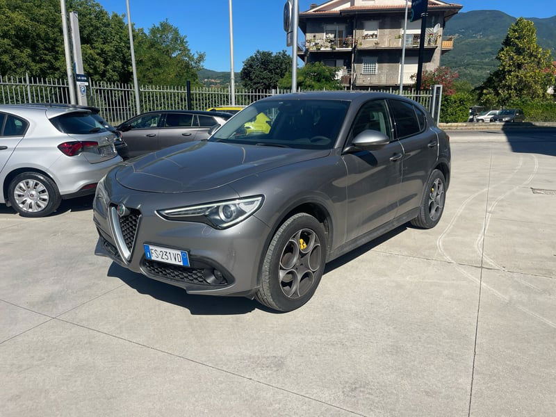 Alfa Romeo Stelvio Stelvio 2.2 Turbodiesel 190 CV AT8 Q4 Executive del 2018 usata a Ceccano