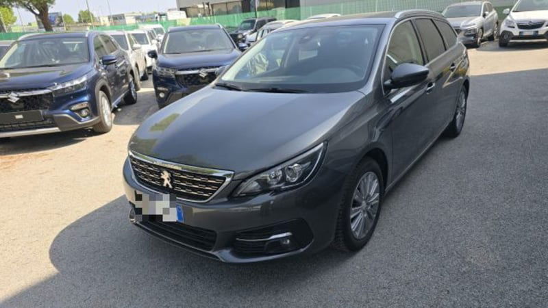Peugeot 308 SW BlueHDi 130 S&S EAT8 Allure Pack del 2021 usata a Recanati