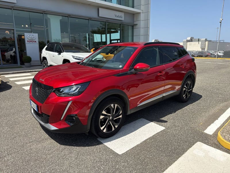 Peugeot 2008 PureTech 130 S&S Allure Pack del 2021 usata a Reggio Calabria
