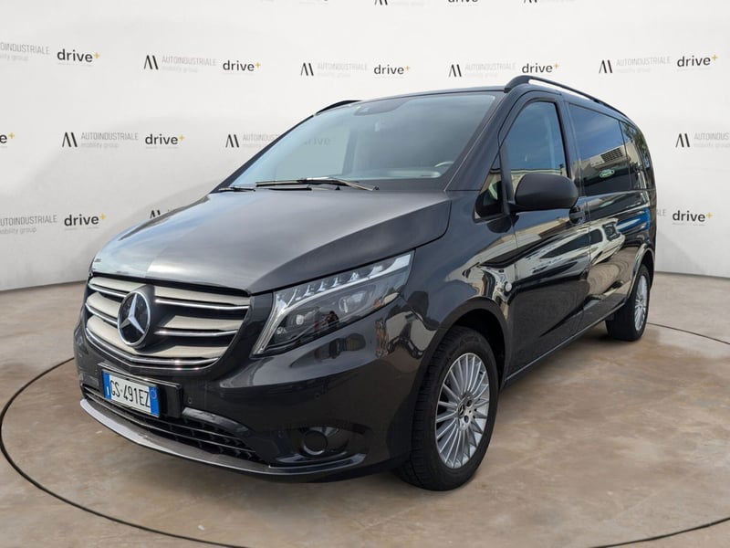 Mercedes-Benz Vito mixto 119 cdi compact Pro 9G-tronic del 2024 usata a Bolzano/Bozen