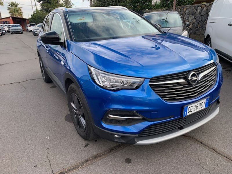 Opel Grandland X 1.5 diesel Ecotec Start&Stop aut. Design Line del 2021 usata a Catania