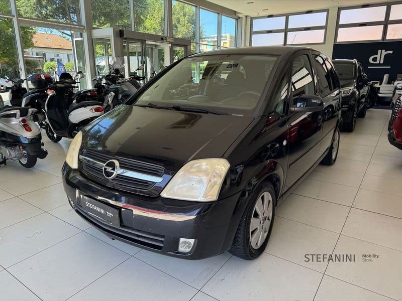 Opel Meriva 1.8 16V Cosmo del 2003 usata a Bologna