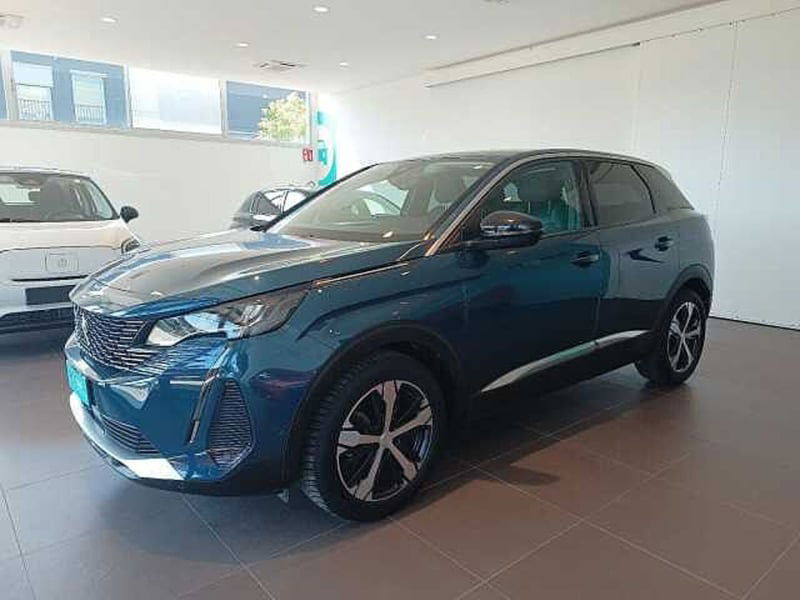 Peugeot 3008 BlueHDi 130 S&S EAT8 Allure Pack del 2022 usata a Forli'