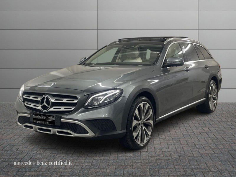Mercedes-Benz Classe E Station Wagon 220 d 4Matic Auto Premium All-Terrain del 2017 usata a Montecosaro