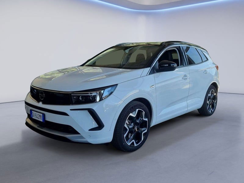Opel Grandland 1.6 phev Ultimate fwd 225cv auto del 2022 usata a Monselice