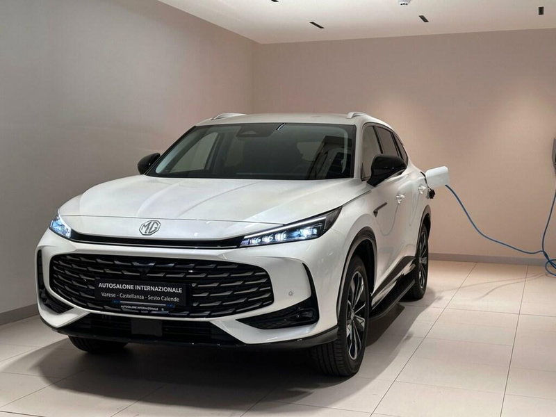 Mg HS 1.5 phev Luxury auto nuova a Varese