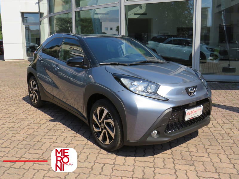 Toyota Aygo X 1.0 VVT-i 72 CV 5 porte Limited Air nuova a Seregno