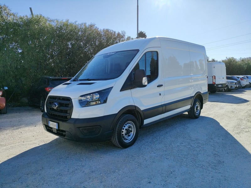Ford Transit Furgone transit 310 2.0 tdci 105cv trend L3H2 E6.2 del 2021 usata a Roma