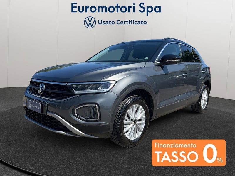 Volkswagen T-Roc 2.0 tdi Life 115cv del 2023 usata a Grosseto