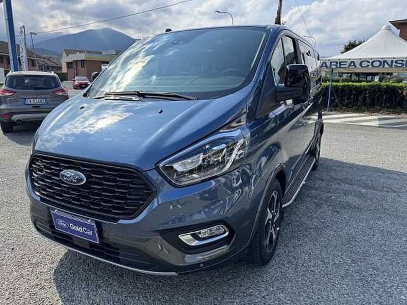 Ford Tourneo Custom 320 2.0 EcoBlue 185CV aut. PC Active del 2021 usata a Cuorgne'