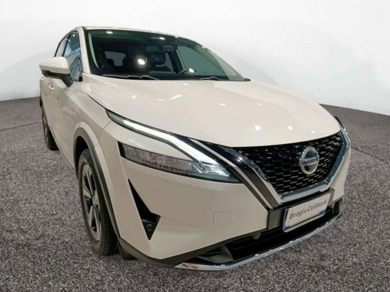 Nissan Qashqai 1.3 mhev N-Connecta 2wd 140cv del 2022 usata a Empoli
