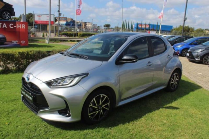 Toyota Yaris Cross 1.5 Hybrid 5p. E-CVT Lounge del 2021 usata a Roma