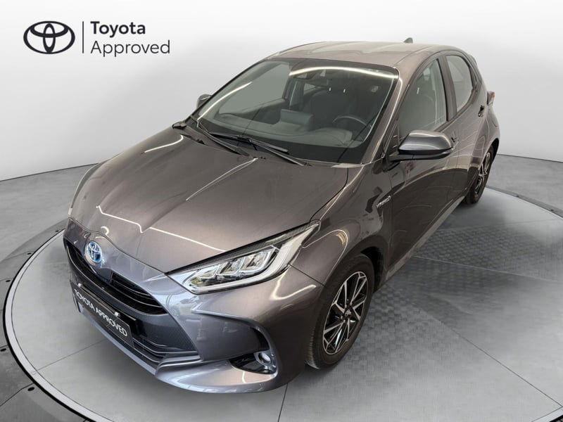 Toyota Yaris 1.5 Hybrid 5 porte Trend del 2021 usata a Cantu'