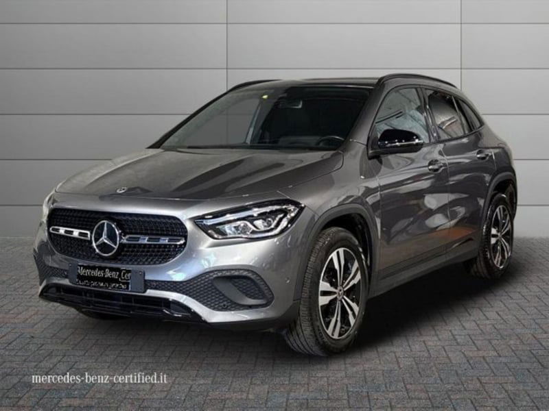Mercedes-Benz GLA SUV 180 d Automatic Sport Plus del 2022 usata a Bologna
