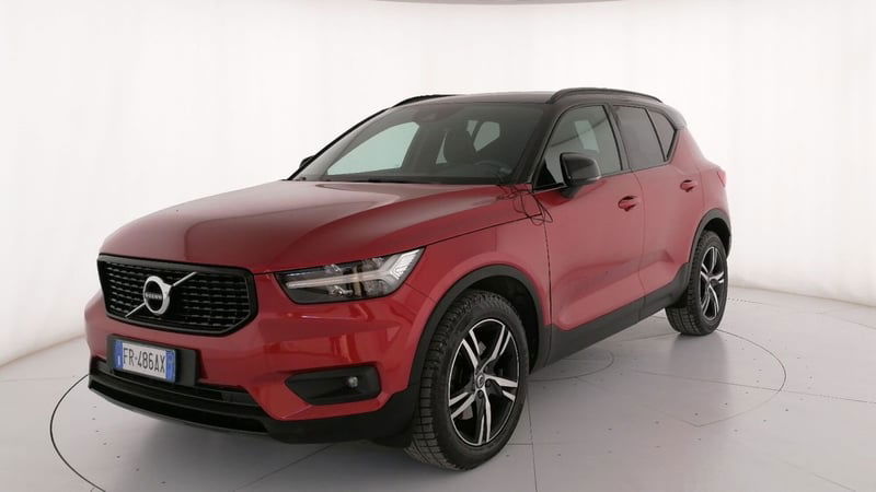 Volvo XC40 D4 AWD Geartronic R-design del 2018 usata a Roma