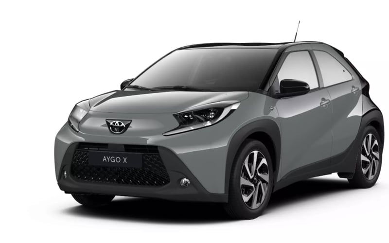 Toyota Aygo X 1.0 VVT-i 72 CV 5 porte Limited Air nuova a Sesto San Giovanni
