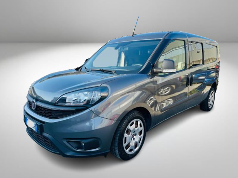 Fiat Doblò work-up 1.6 mjt 120cv Lounge del 2020 usata a Sesto Fiorentino