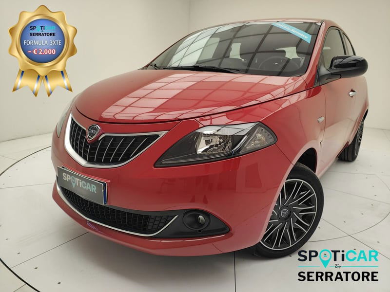Lancia Ypsilon 1.0 FireFly 5 porte S&S Hybrid Gold Plus del 2022 usata a Erba