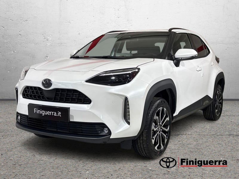 Toyota Yaris Cross Trend fwd 130cv e-cvt nuova a Civate