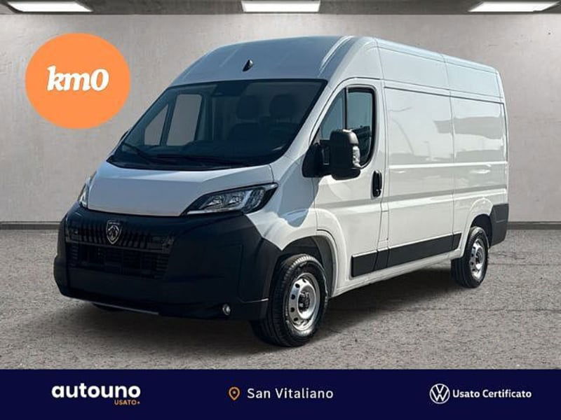 Peugeot Boxer Furgone 333 L2H2 2.2 bluehdi 140cv S&S nuova a Pozzuoli