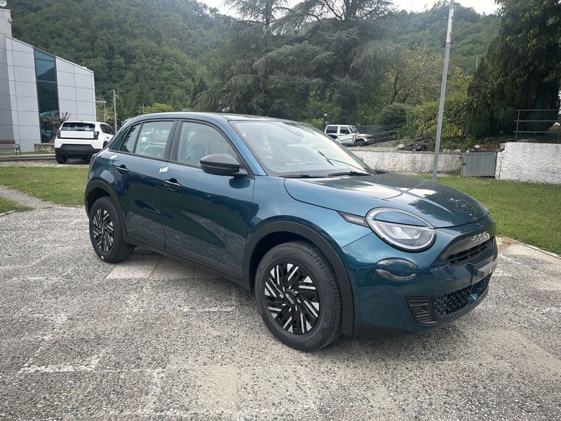 Fiat 600 1.2 hybrid Pop 110cv auto nuova a Sesta Godano
